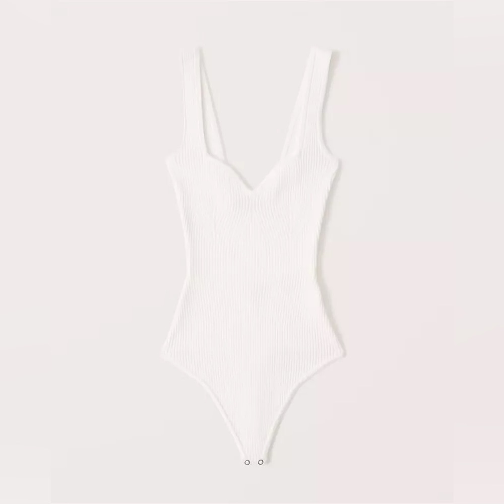 Abercrombie & Fitch Elevated Knit Sweetheart Thong Bodysuit